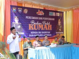 Salurkan Bantuan Bedah Rumah untuk Warga, Jadi Momentum Kepedulian Polres Lamongan