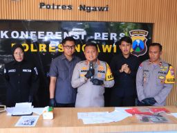 Polres Ngawi Berhasil Amankan 3 Tersangka Sindikat Illegal Logging