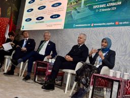 Momentum Hari Pahlawan , PLN Paparkan Inisiatif dan Strategi Pembiayaan Hijau di COP29 Azerbaijan