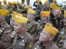 Momen HPN, PT PLN UIP JBTB Gelar Apresiasi Kebangsaan, Berbagi Kebahagiaan Bersama Keluarga Veteran dengan YBM PT PLN