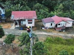Semangat Hari Pahlawan, PLN Wujudkan Mimpi Ribuan Warga Murung Raya untuk Nikmati Terang Listrik PLN