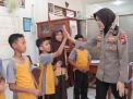 Polisi Peduli Pendidikan, Polwan Polres Ponorogo Beri Motivasi Pelajar SLB-B Pertiwi