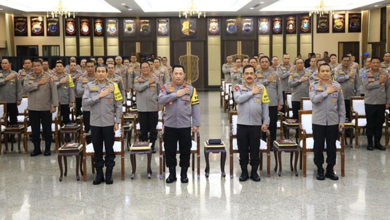 Kapolri Buka Rapat Kerja Teknis Gabungan 5 Divisi Polri