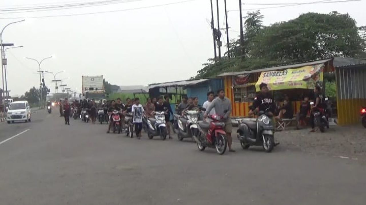 Polisi di Jombang Bubarkan Aksi Balap Liar, Amankan Puluhan Motor