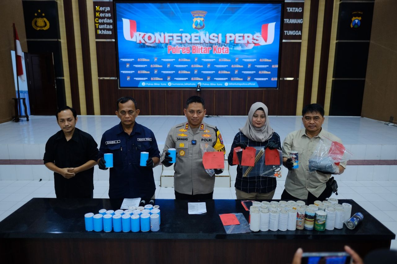 Ops Pekat Semeru 2024, Polres Blitar Kota Berhasil Amankan 2 Pelajar Perakit dan Penjual Bahan Peledak