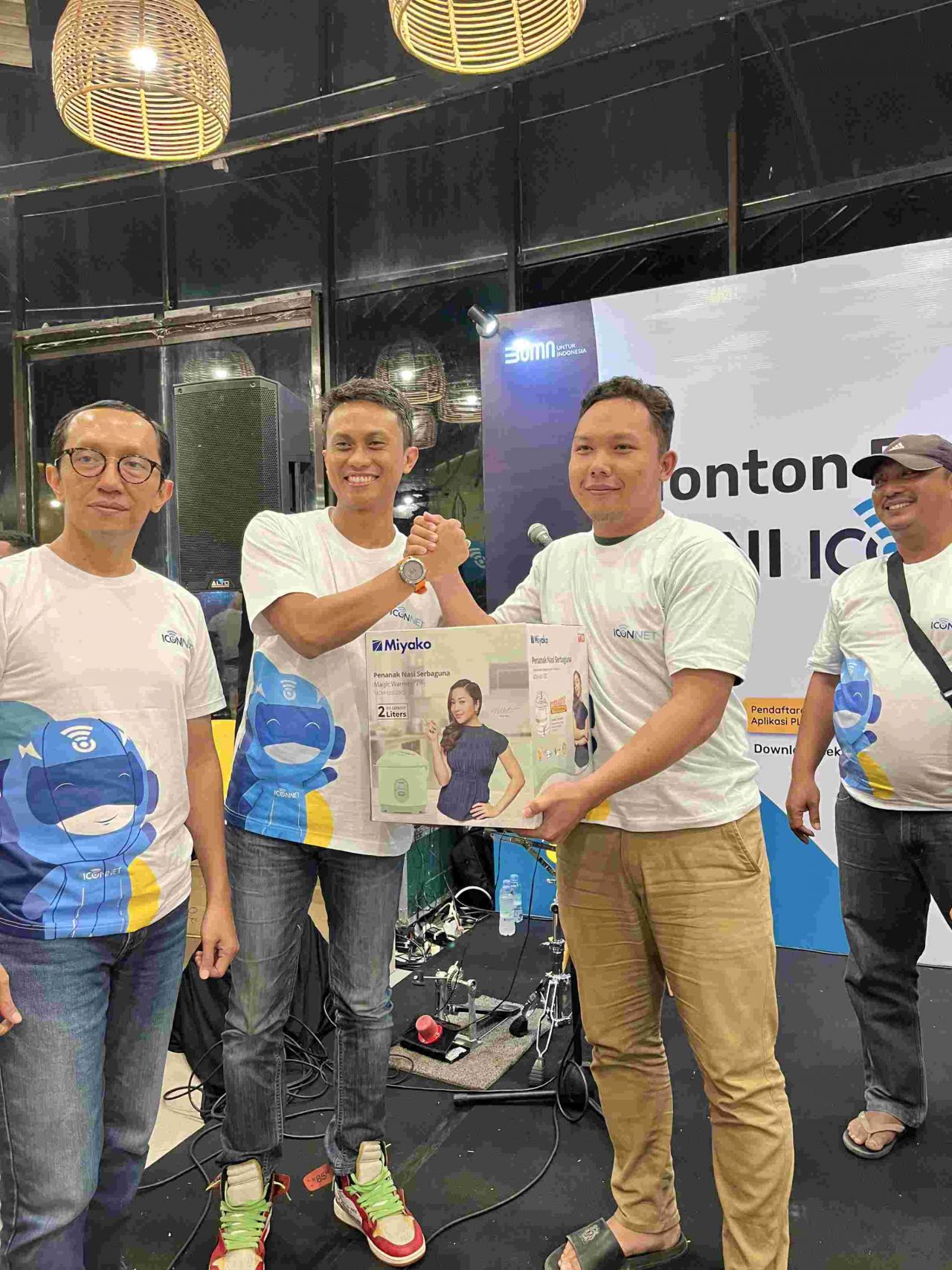Seru Banget, Nonton Bioskop Bareng ICONNET di Sidoarjo