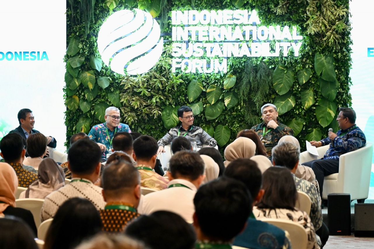 Perbanyak _Charging Station_ EV, PLN Gandeng PT Utomo Charge+ Indonesia dan ACME Corporation