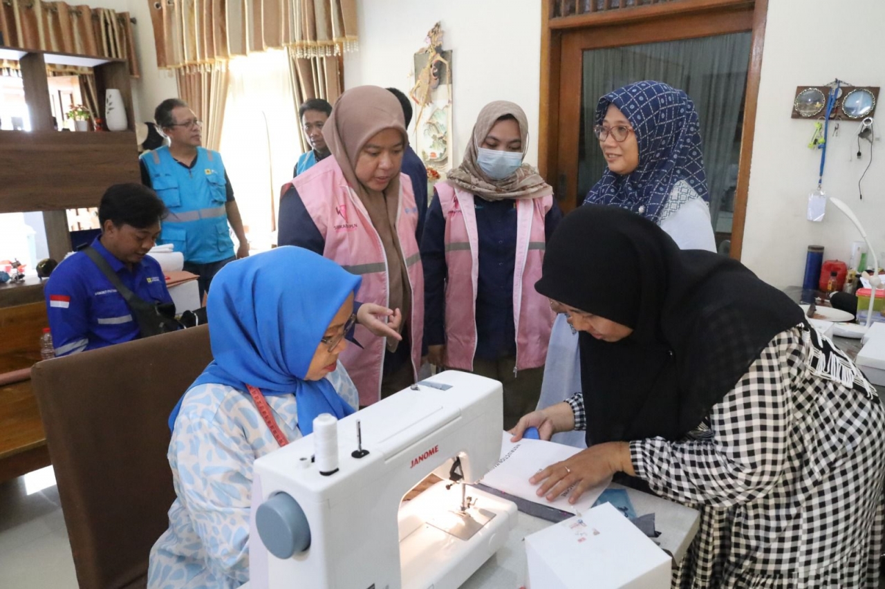 Srikandi Movement PLN Gelar Pelatihan dan Pendampingan Kelompok Perempuan Rentan