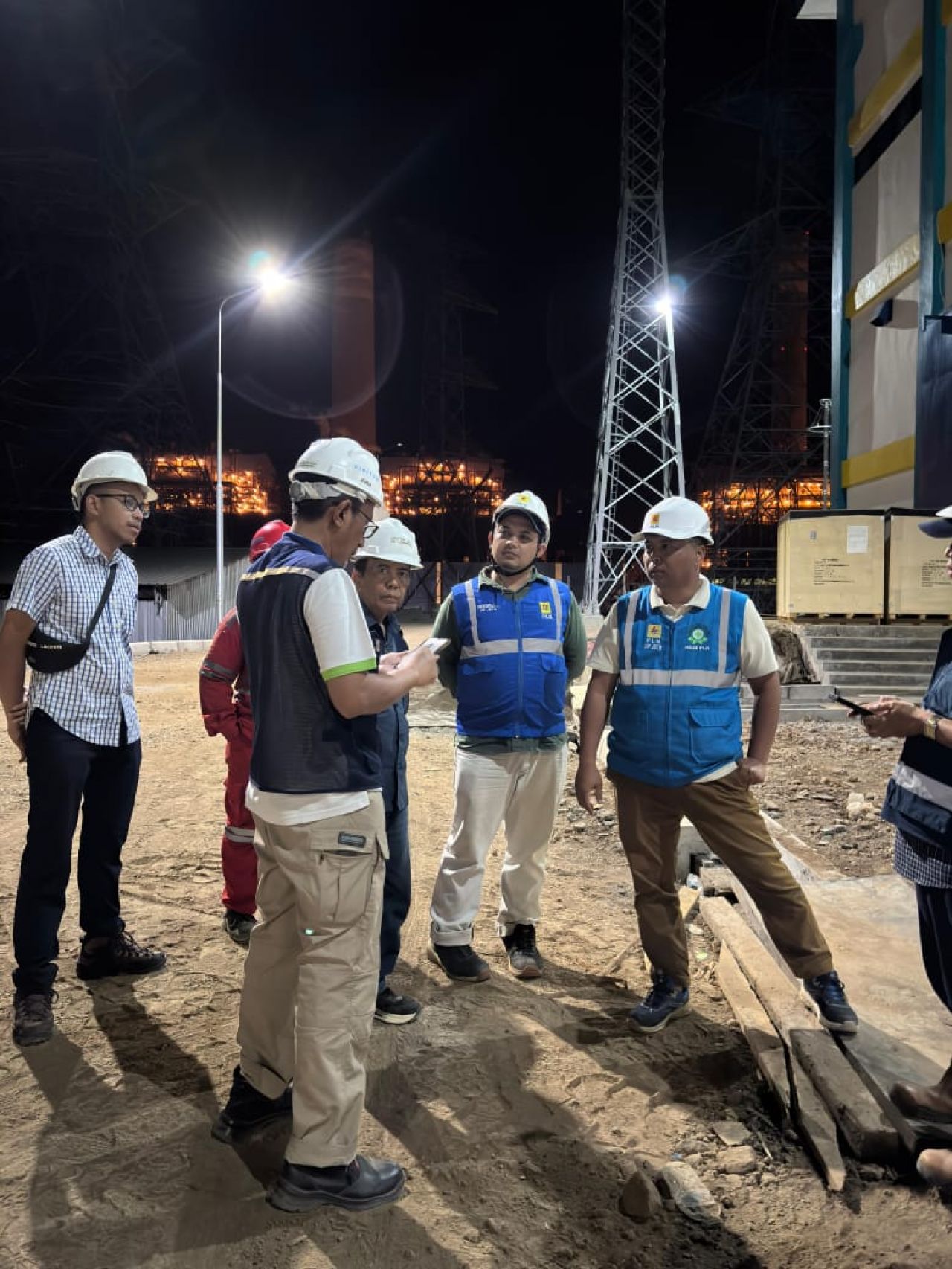 Hadirkan Listrik Andal untuk Rakyat, PLN UIP JBTB Berhasil Energize GISTET 500 kV Paiton Extension dan SUTET 500 kV PEC – Paiton Ext.