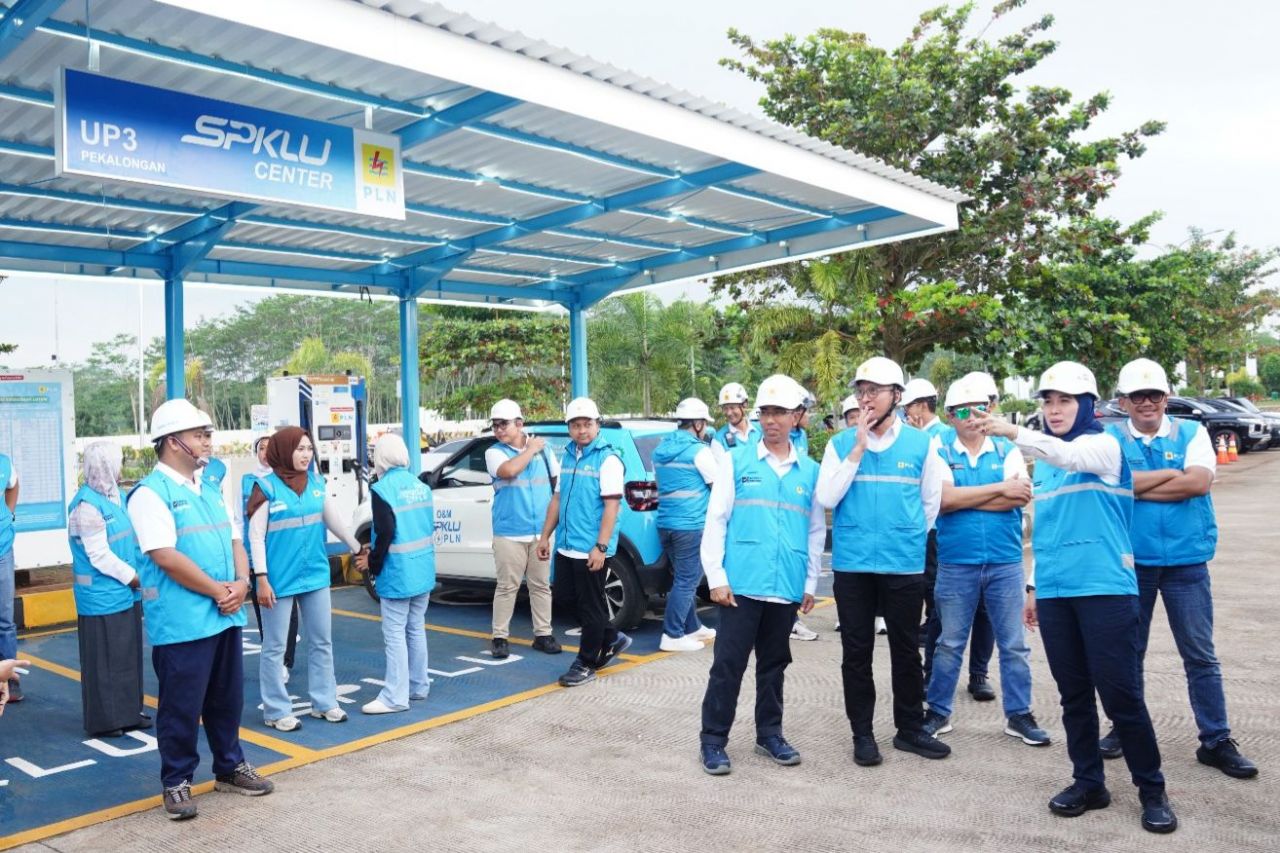 Tambah Kenyamanan Pemudik EV saat Idul Fitri, PLN Siapkan SPKLU Center di Sepanjang Trans Jawa dan Titik Strategis