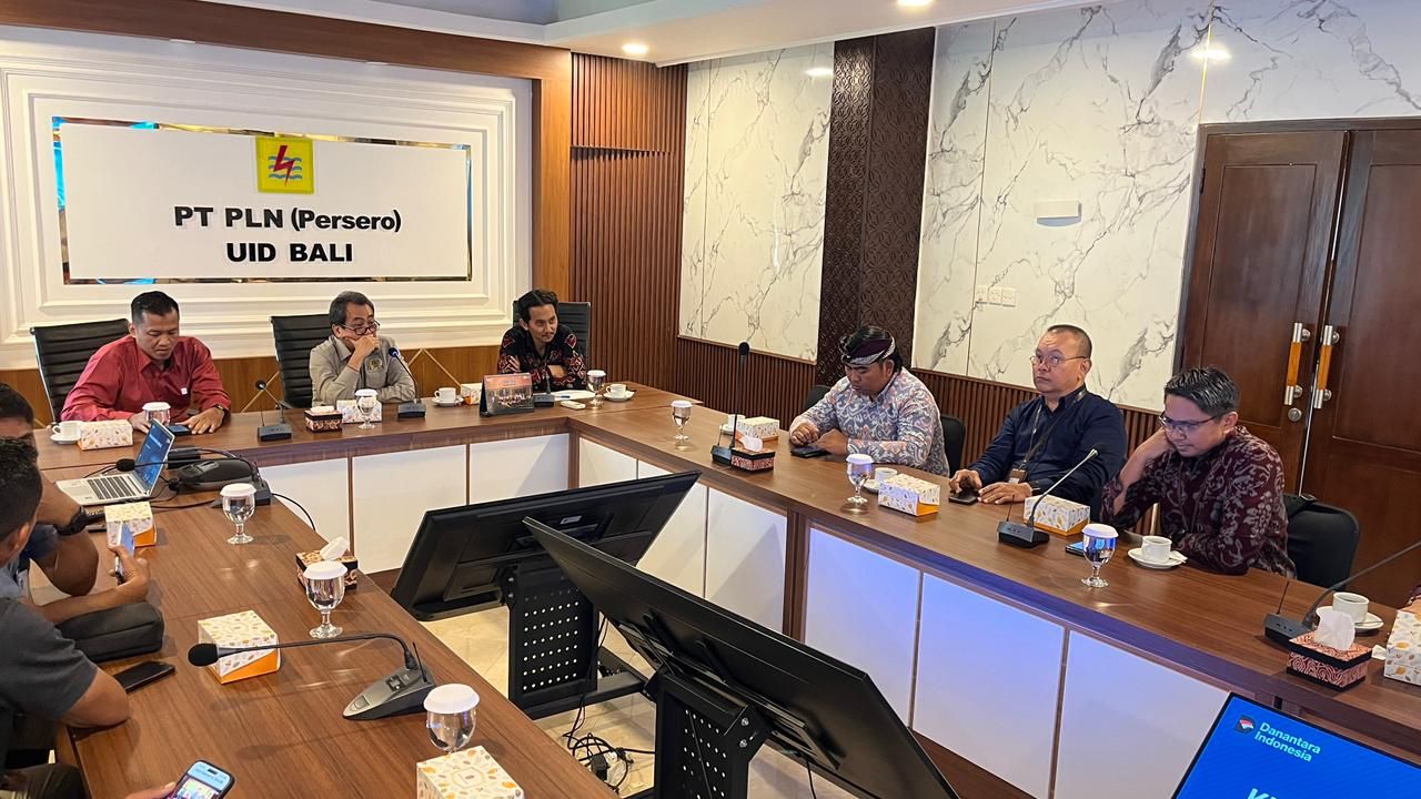 Kunjungi PLN UID Bali, Komisi VI DPR RI, Percepat Kepastian Hukum Kompensasi ROW Infrastruktur 