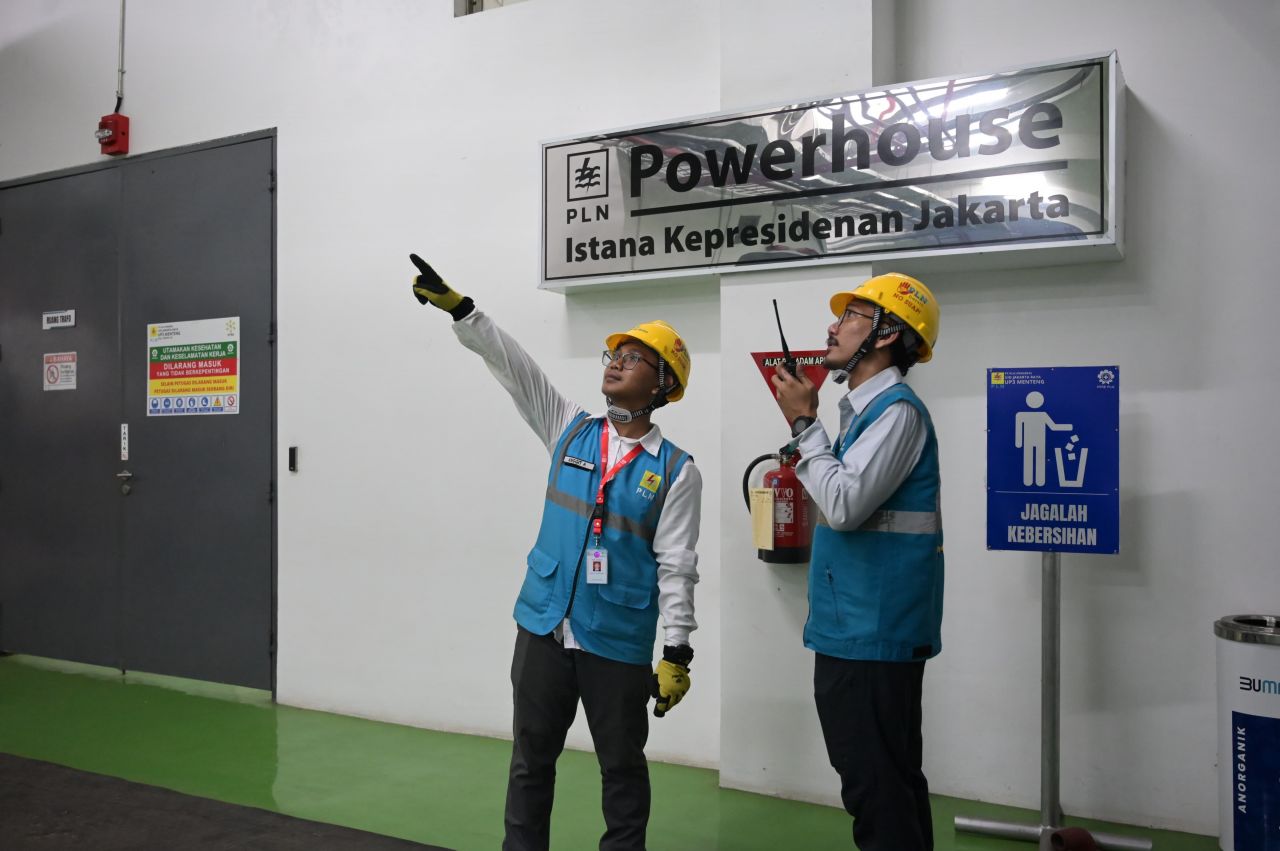 Sambut Hari Pelanggan Nasional, Dirut PLN Tinjau Langsung Keandalan Listrik Peringatan HUT ke-81 RI