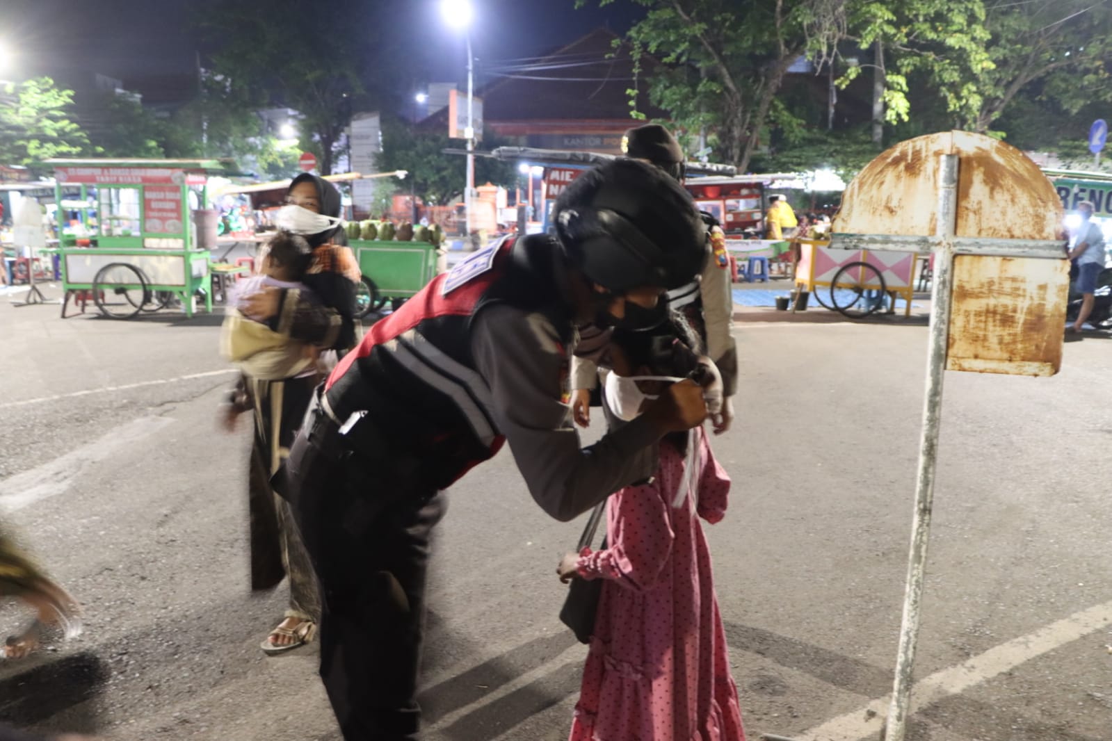 Libur Isra' Miraj,Tim Pamor Keris Polres Pasuruan Kota Gencarkan Patroli Prokes