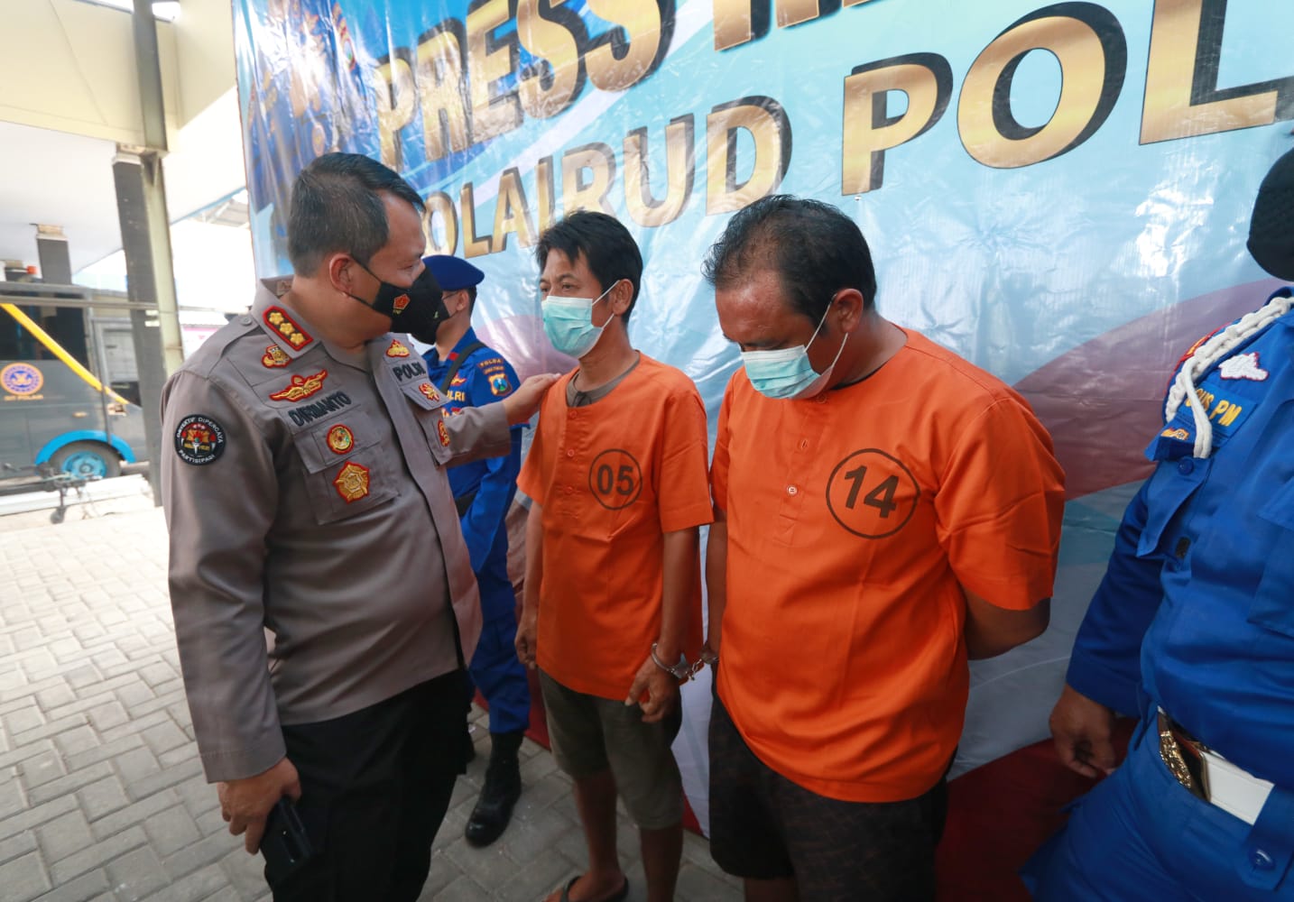 Ditpolairud Polda Jatim Ringkus Sindikat Penyelundupan Benih Lobster Luar Negeri