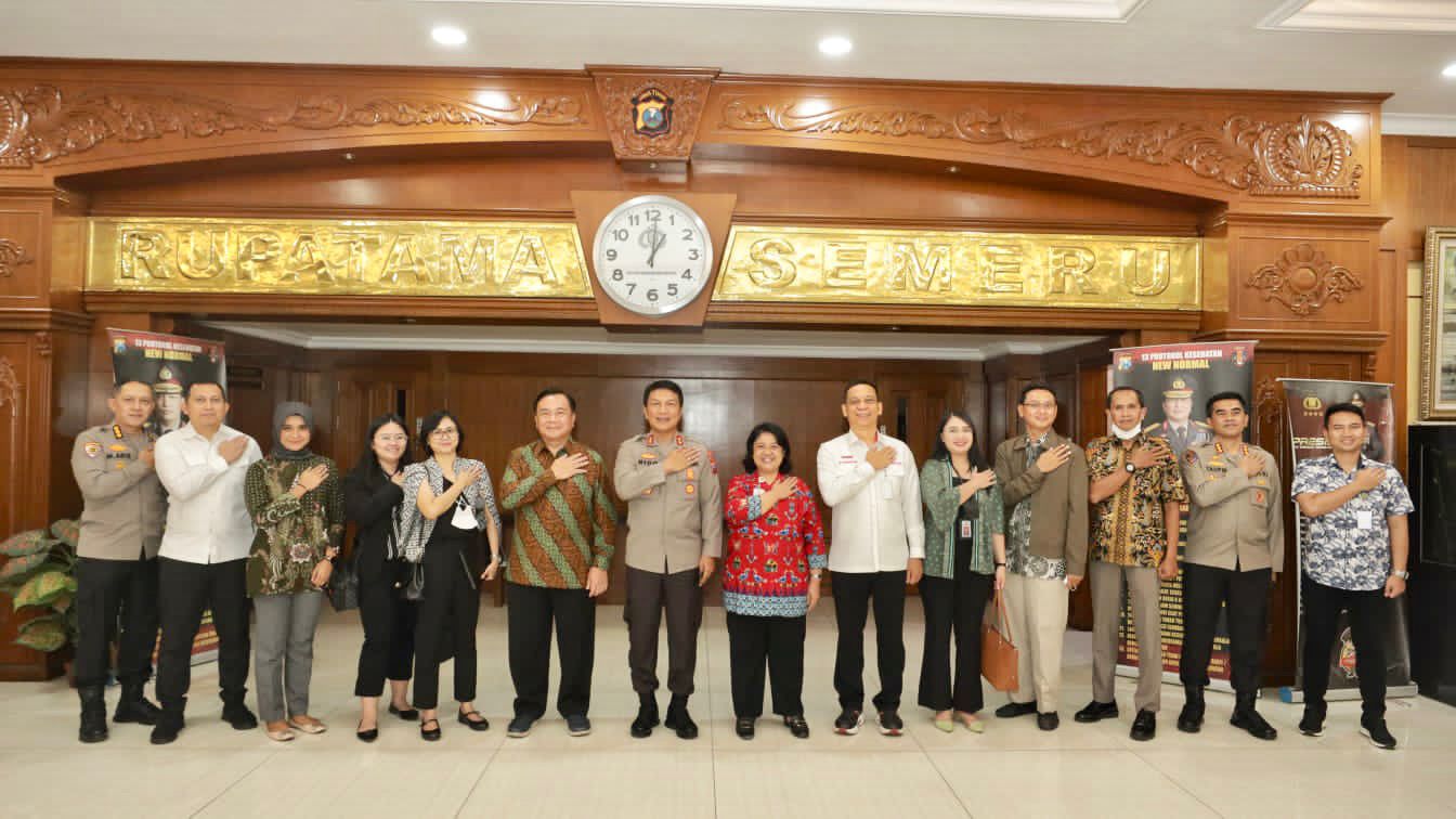 Kapolda Jatim Menerima Kunker Tim Kompolnas RI di Polda Jatim