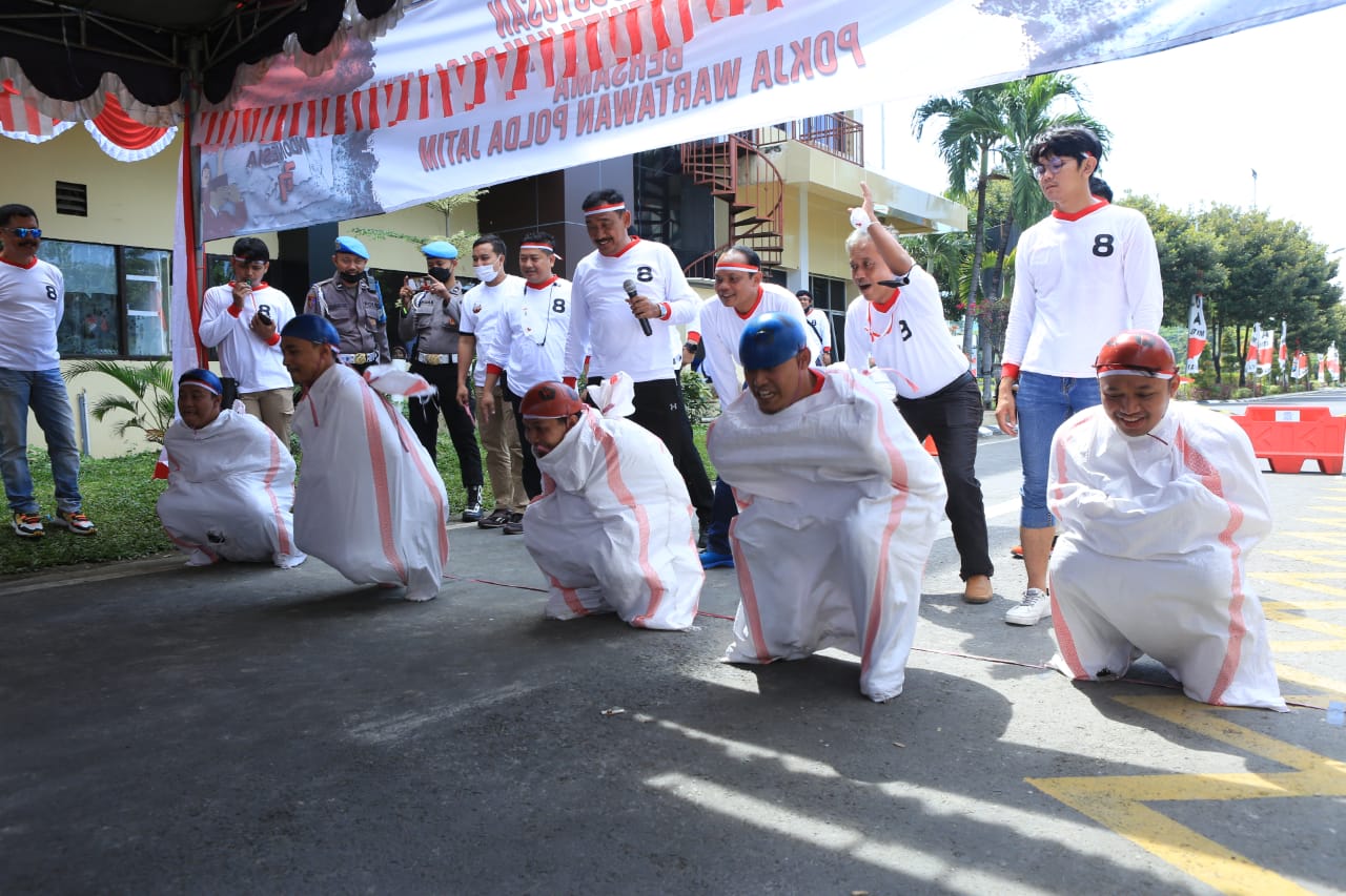 HUT RI Ke-77 Direktorat Intelkam Polda Jatim Gelar Lomba dengan Awak Media