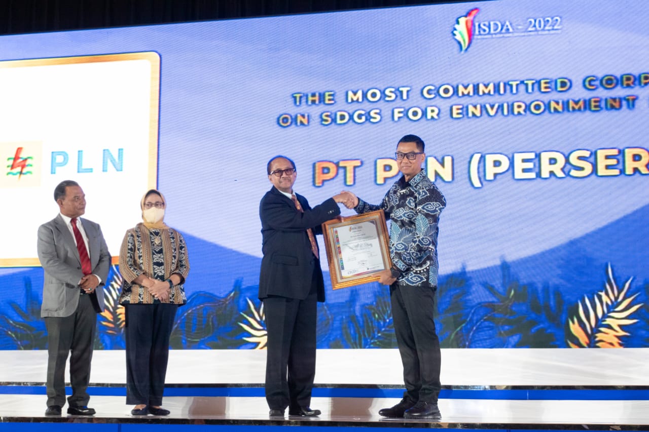 Wujudkan Pembangunan  Berkelanjutan, PLN Raih 19 Penghargaan di Ajang ISDA 2022