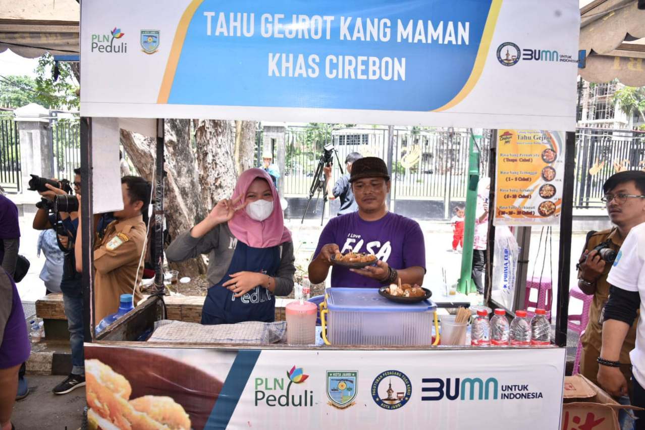 Dongkrak Ekonomi Rakyat, PLN dan Pemkot Jambi Kembangkan Kawasan Usaha Mikro dan Kecil Serba Listrik
