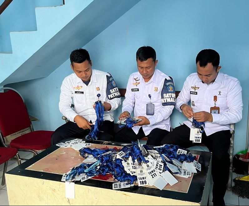 Tingkatkan Pelayanan Publik, Lapas Pamekasan Perbaikan kartu kunjungan bagi Pengunjung