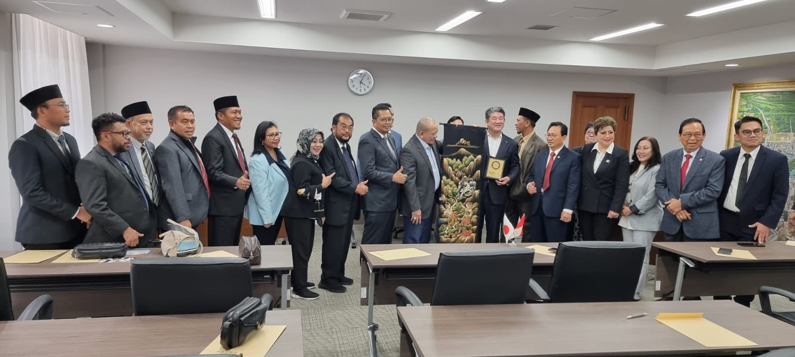 Bertemu Walikota Nara, Ketua DPD RI Konkretkan Rencana Sister City